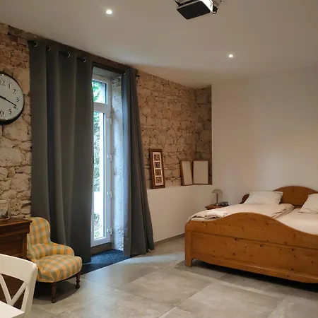 Du Longevent Du Moulin Pérouges Meximieux